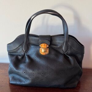 Louis Vuitton Mahina leather‎ handbag